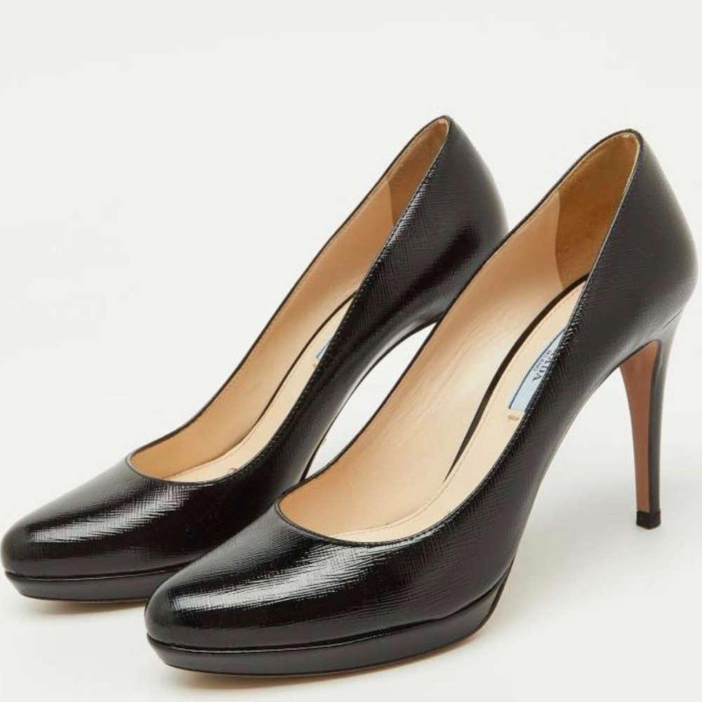PRADA Black Patent Leather Heels – Size 37